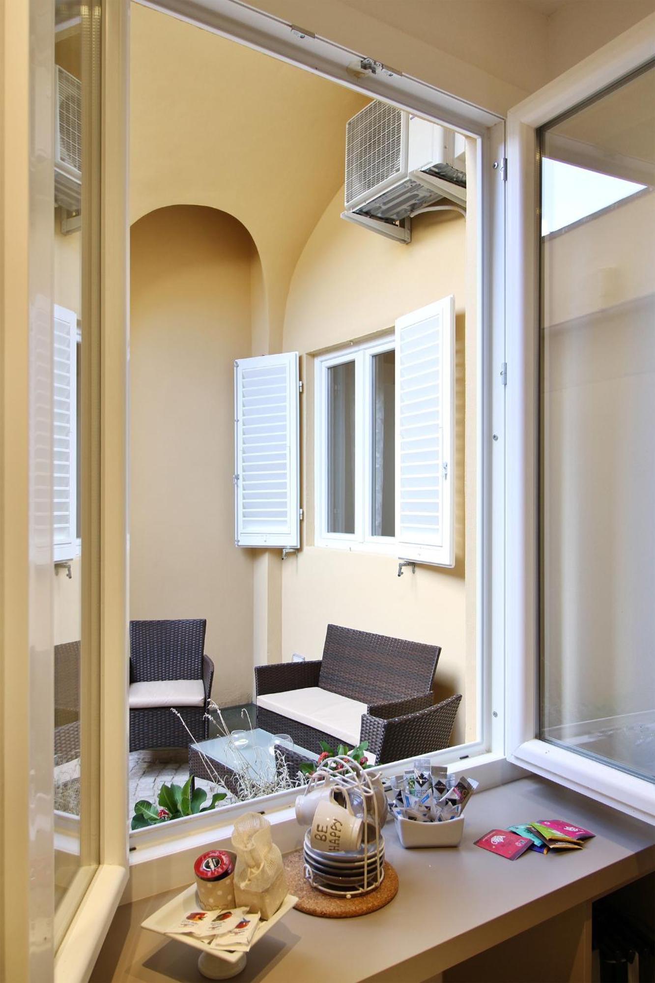 Meadow Forty-Five - Sweet Dreams In Florencia Exterior foto